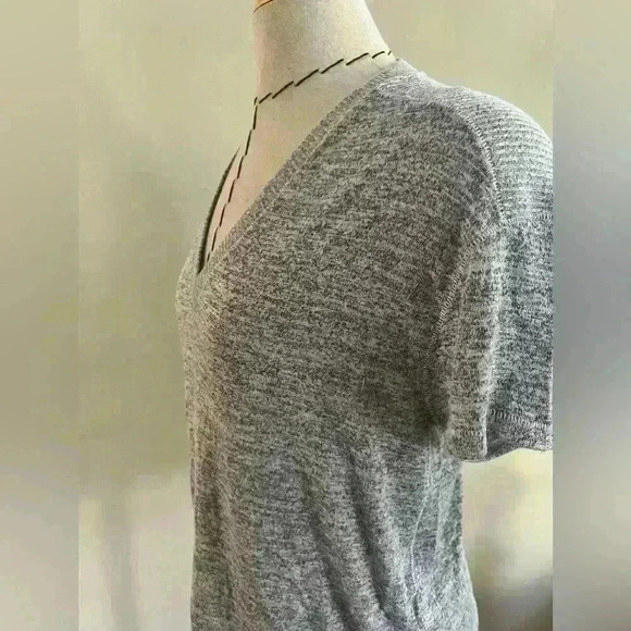 Rag & Bone Heather Gray Knit V-Neck T-Shirt - Size XS - Picture 5 of 8